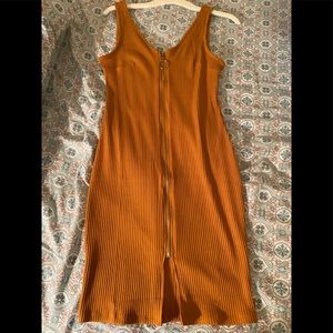 Ribbed women’s mid dress